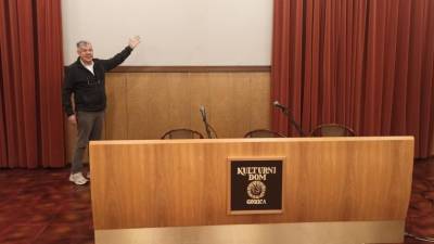 Igor Komel v mali dvorani Kulturnega doma (A.C.)