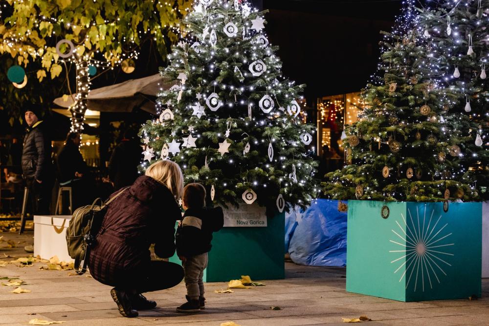 V Novi Gorici novoletne lučke že pred decembrom