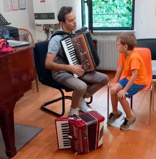 Dan odprtih vrat na Slovenskem centru za glasbeno vzgojo Emil Komel (SCGV EMIL KOMEL)