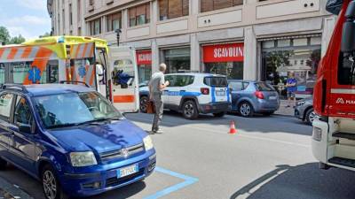 Zaradi nesreče je bil promet na Ulici De Gasperi nekaj časa oviran