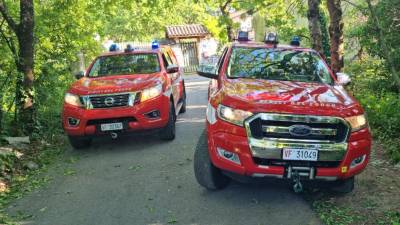 Ponesrečenca iščejo gasilci, karabinjerji in psi za iskanje pogrešanih, v zraku sta tudi dva helikopterja
