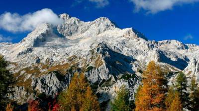 Triglavski narodni park je ime je dobil po najvišjemu slovenskemu vrhu Triglavu (2864 m) (TNP.SI)