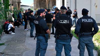 Postopki so potekali brez napetosti in v kooperativnem vzdušju (FOTODAMJ@N)