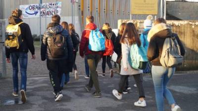Dijaki vstopajo v slovenski višješolski center v Gorici