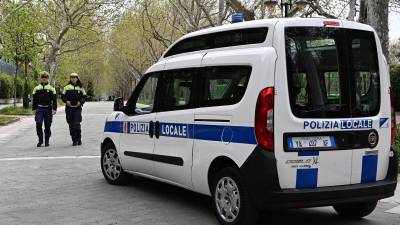 Četrtni redarji vsak teden izvajajo obhode na trgih in v parkih v centru Trsta in predmestju