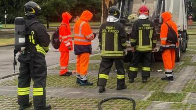 Posredovanje gasilcev v Tržiču (GASILCI)