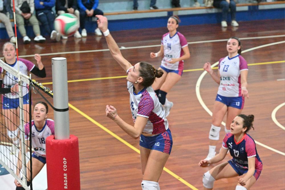 SloVolley ZKB in Zalet uspešna