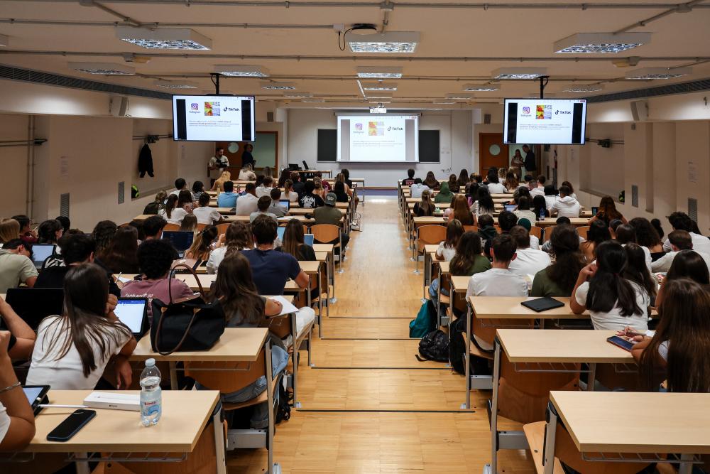 Na tržaški medicini zapolnili le nekaj več kot polovico mest