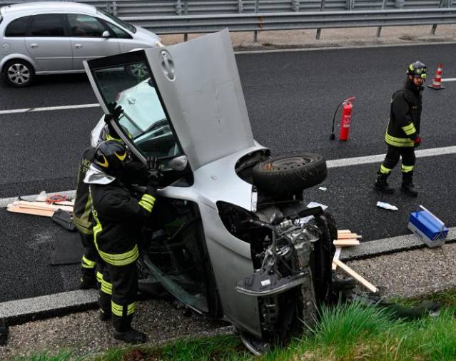 $!Eden od dveh vpletenih avtomobilov (FOTODAMJ@N)