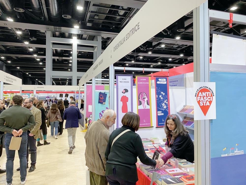 Založniki iz FJK predstavili svojo knjižno ponudbo v Rimu