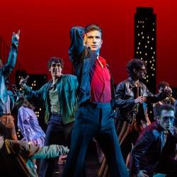 Prizor iz muzikla Saturday Night Fever (IL ROSSETTI)