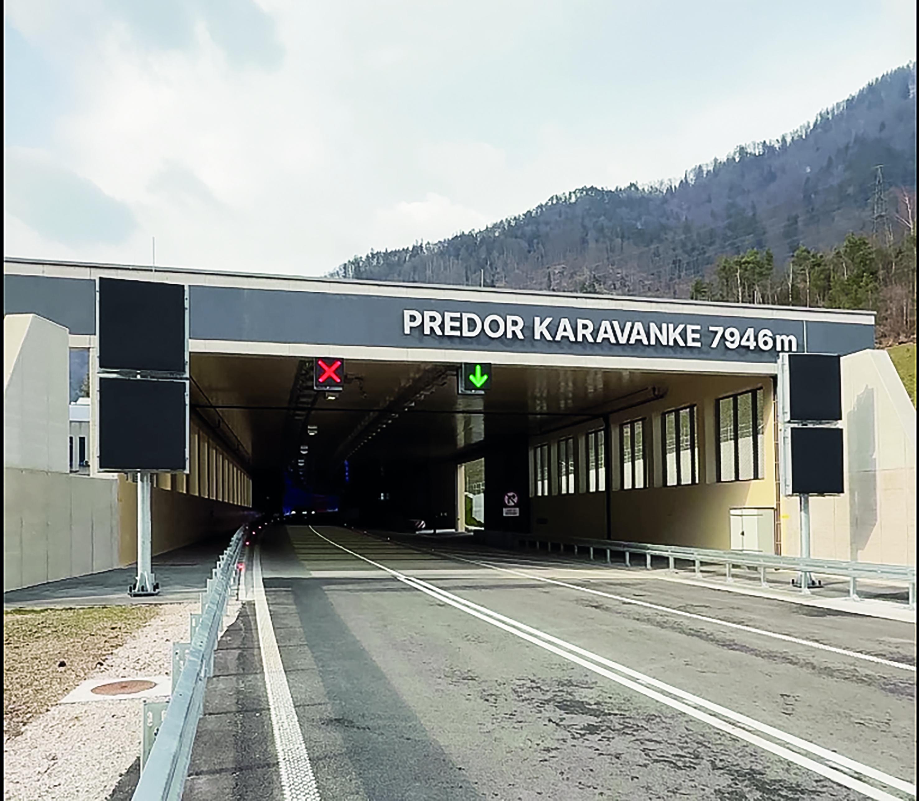 Odprli so drugo cev predora Karavanke