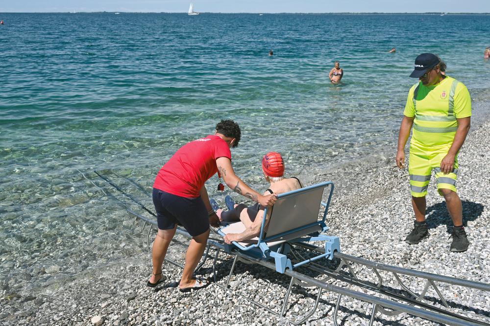 Sesljanska plaža odslej prijaznejša osebam z invalidnostjo