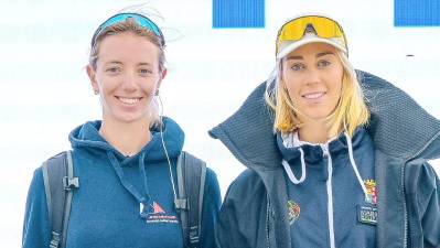 Caterina Sedmak in Jana Germani na arhivski fotografiji
