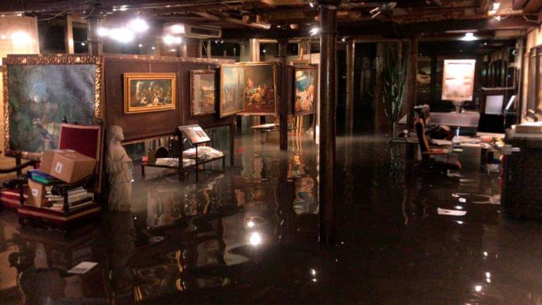 Hude poplave in razdejanje v Benetkah (foto)