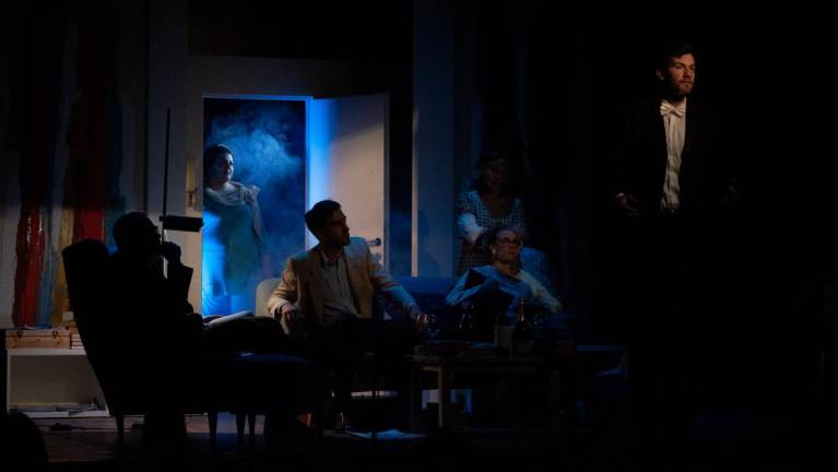 Ob rušenju fasade na dan prikrite resnice