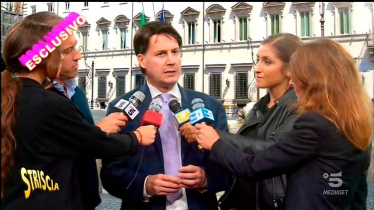 Andro Merkù v oddaji Striscia la notizia