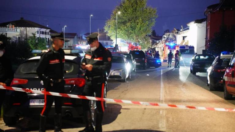 V okolici Verone v eksploziji ubiti trije karabinjerji