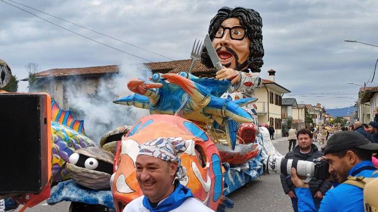 Za eno samo točko med vozovi zmagal Šempolaj