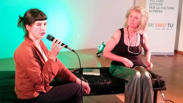 Male in velike besede Antonelle Bukovaz