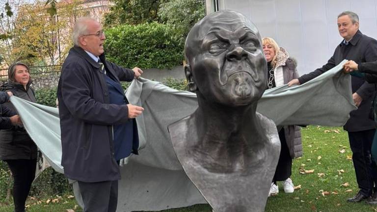 Karakterni glavi odslej tudi na dveh goriških trgih