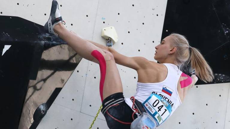 Janja Garnbret s plezanjem zbrala več kot 62 tisoč evrov