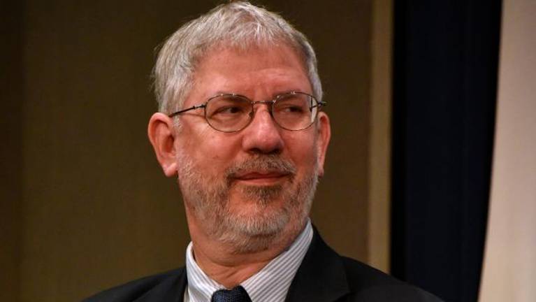 »Politično okolje bi moralo prisluhniti znanstvenikom«