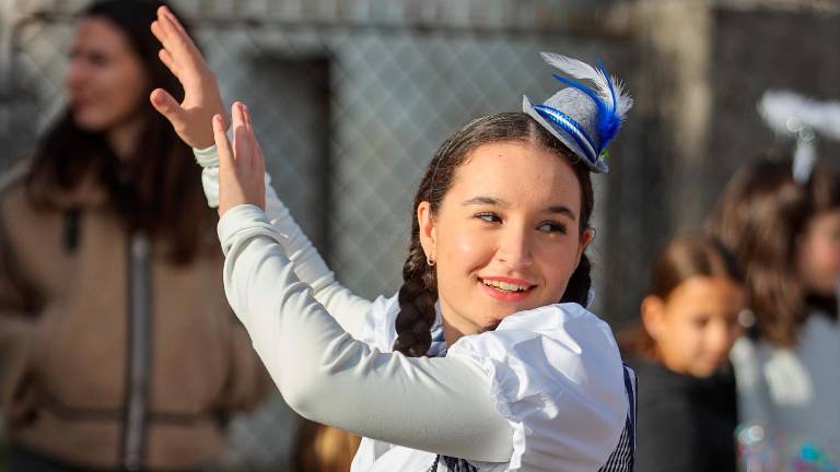 V Sovodnjah slavili brvinci in futuristične zveri