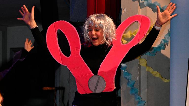 Veselo pustno vzdušje na Opčinah