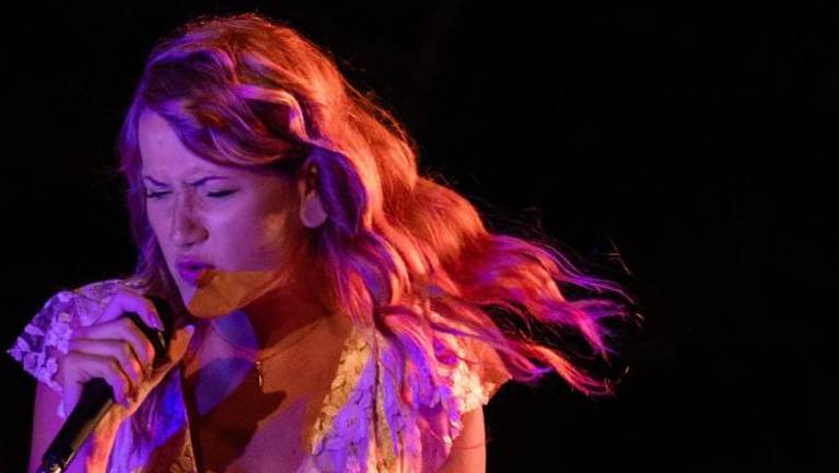 Vabijo na Prestolnico čustev