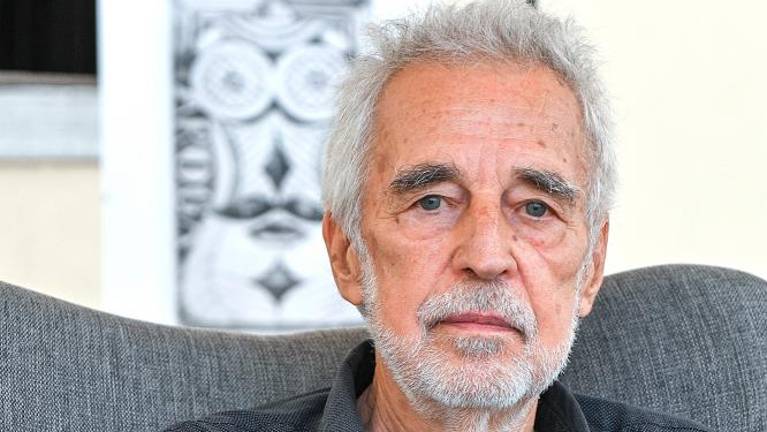 Mejo je pognal v zrak: ostal je prehod, ki vodi iz mesta v mesto