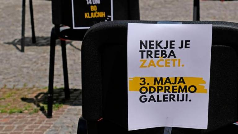 Protestni NEdogodek v Sežani