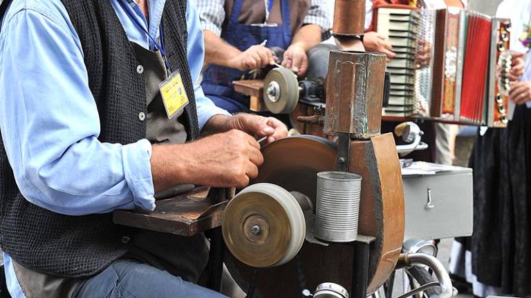 Od konca 18. stoletja so po Evropi delali rezijanski brusači