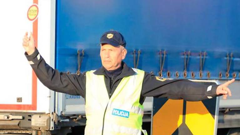 Meja na Goriškem spet zaprta ...