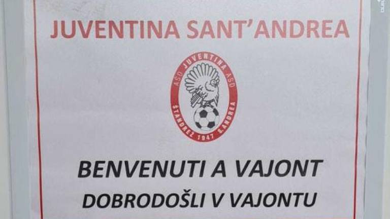 Dvojezična dobrodošlica v Vajontu