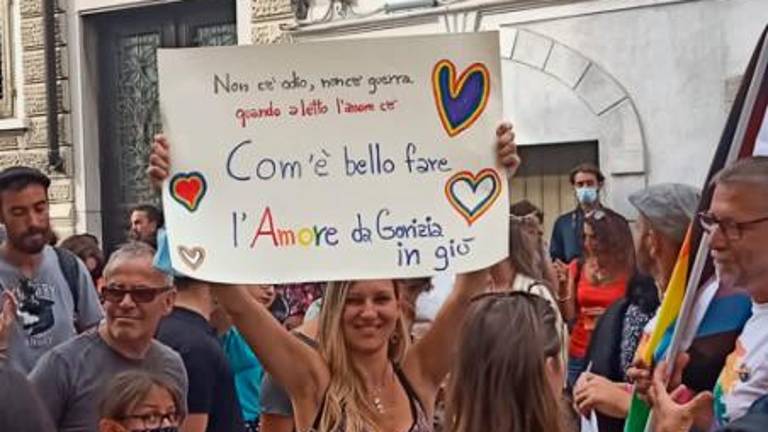 Čezmejna parada ponosa