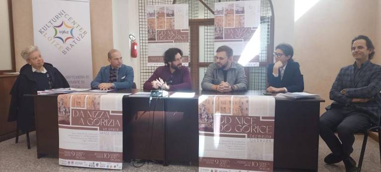 Ljubezen, zgodovina, glasba in gledališče