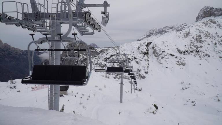 Na Žlebeh nova štirisedežnica