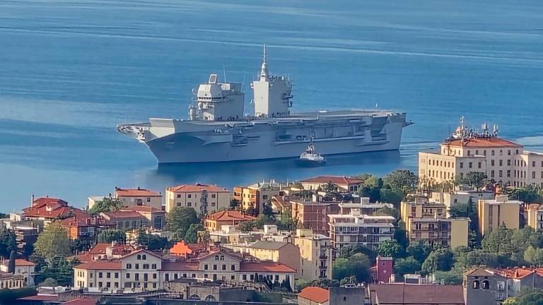 V Trstu največja ladja italijanske vojne mornarice