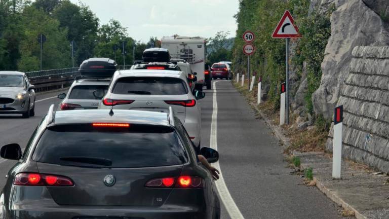 Zastoji nastajajo tudi na Obalni cesti