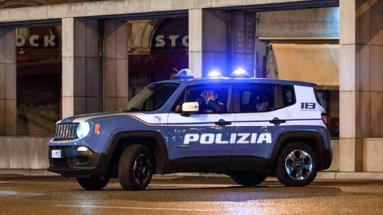 V nočnih urah kradel v restavraciji s sušijem