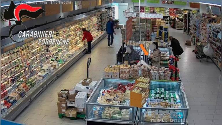 Prijeli žeparko, ki je kradla v supermarketu