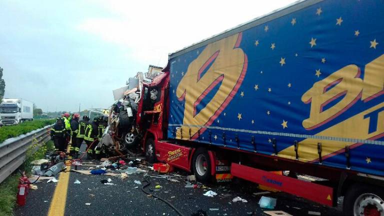 Smrtna nesreča na avtocesti pri Palmanovi
