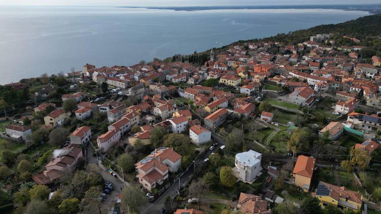 Pogled na Tržaški zaliv iznad Križa (FOTODAMJ@N)