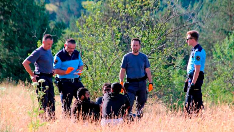 Število nezakonitih prehodov meje se je lani v Sloveniji potrojilo