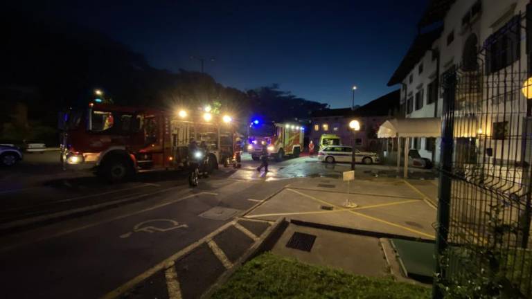 Požar popolnoma uničil sobo hotela Sabotin