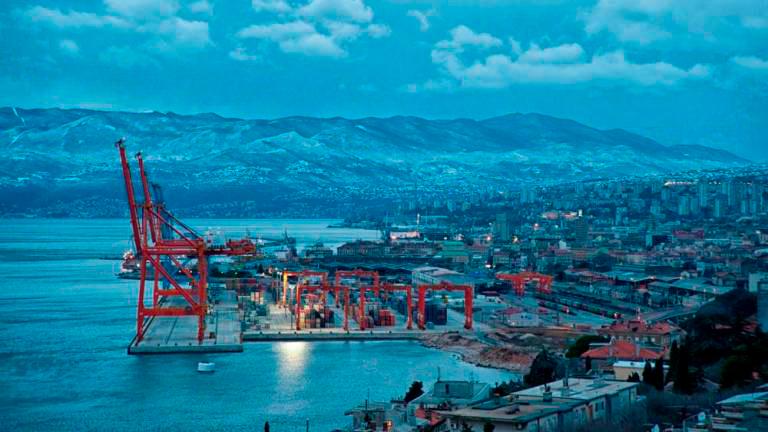 V Reškem zalivu bodo v nedeljo razstrelili podvodno mino