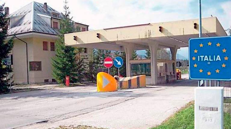 Mejni prehod Rateče odprli 24 ur dnevno