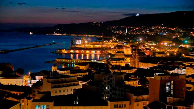 Vročinski val v Trstu trajal skoraj mesec dni