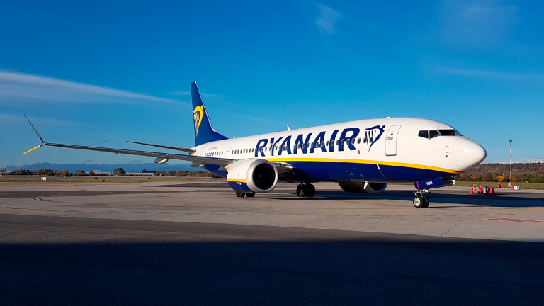 Ryanair bo Trst povezal tudi s Tirano